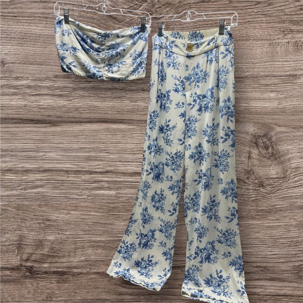 Anthropologie Monteau los Angeles 2 pc Floral Blue Bandeau Crop Top Pants Set L